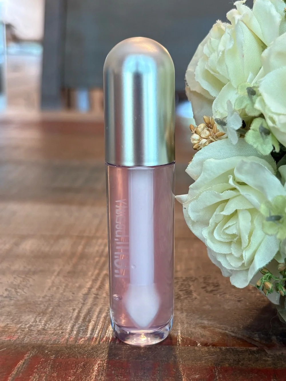 NEW r.e.m. BEAUTY Essential Drip LIP OIL in LAVENDER KISS 💋 rem!